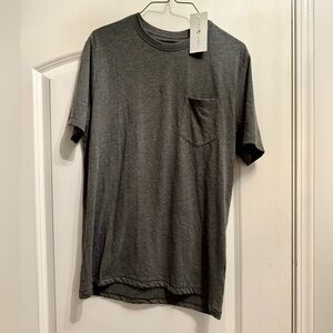 NWT True Craft men’s one pocket shirt size small